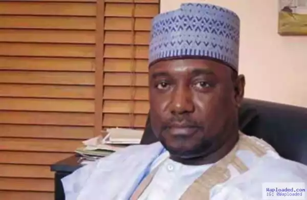 Court Imprison 5 For Insulting & Throwing Stones At Niger State Governor, Abubakar Bello